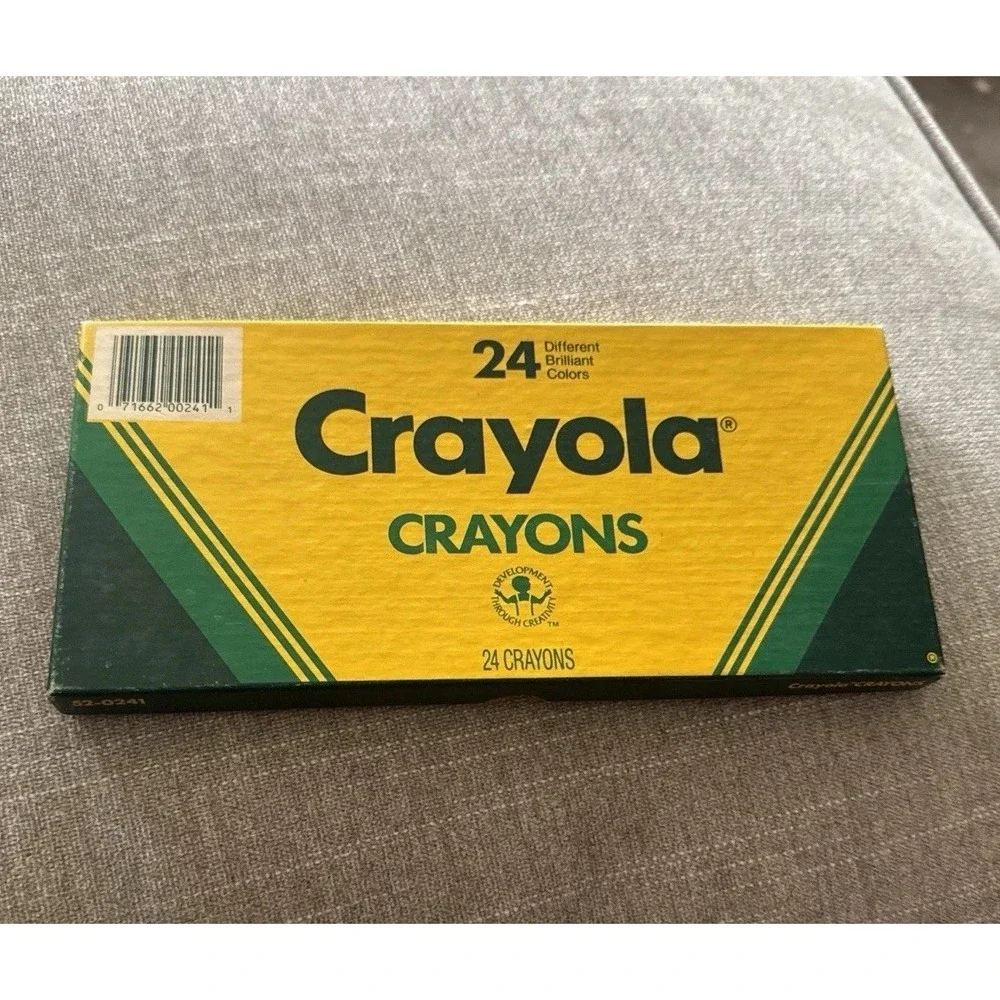 Vintage 1988 Crayola 24 Count Crayons Flat Box Made In USA Complete